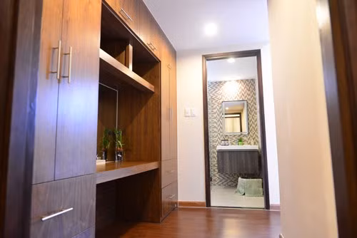 Tủ âm tường để tiết kiệm diện tích cho căn nhà.