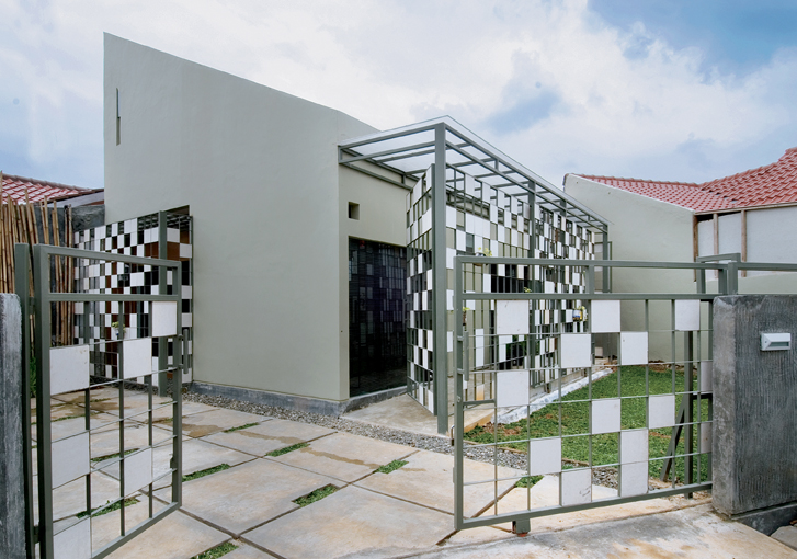 Nhân việc mở rộng được diện tích khu đất ra thành 58m2, gia chủ quyết định cải tạo lại căn nhà.