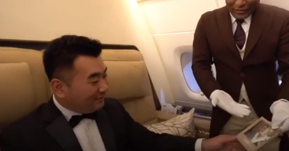 Ảnh của khách được in riêng nhằm tạo cảm giác gần gũi như ở nhà.