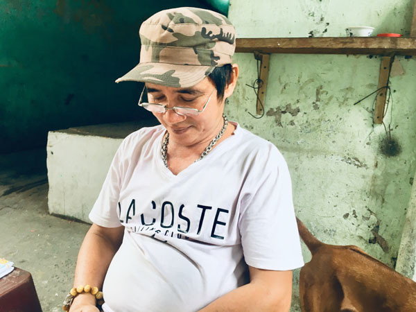 Hẻm Hào Sĩ Phường ở 206 Trần Hưng Đạo B, Quận 5, TP.HCM, nằm sau lưng chung cư Ngô Quyền và Trần Hưng Đạo. Nơi đây được mệnh danh là con hẻm có kiến trúc độc đáo nhất Sài Gòn, tồn tại hơn 100 năm. Các gia đình sống ở đây hầu hết là người gốc Hoa. Cả hẻm có 63 căn nhà xây liền kề, chia thành hai tầng. Tầng trệt có 33 căn nhà. Tầng trên có 30 căn nhà. Có tất cả 3 cầu thang lên xuống giữa hai tầng. Trên tầng trên có một cầu thang ở giữa, nối khu nhà bên này với nhà bên kia.