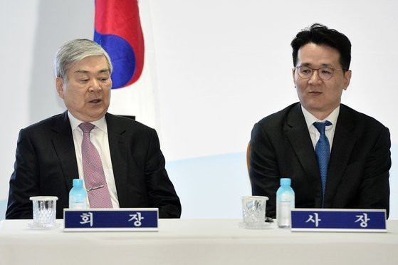 Theo Yonhap, nhiều khả năng, con trai duy nhất của ông, Cho Won-tae, sẽ lên nắm quyền Chủ tịch Korean Air. Ảnh: Vaaju.