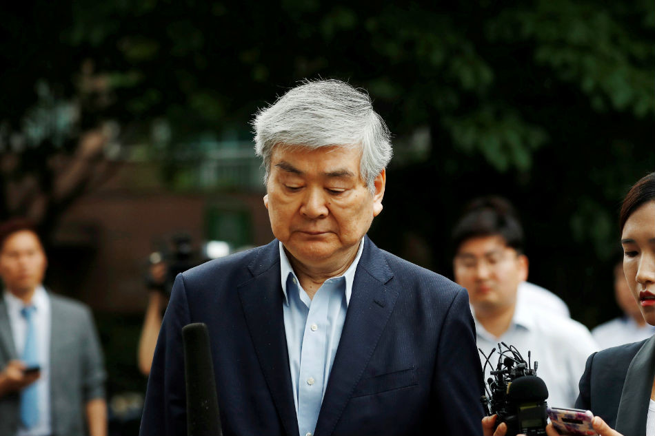 Sự ra đi của ông Cho Yang-ho chưa đầy ba tuần sau khi các nhà đầu tư bỏ phiếu loại ông khỏi hội đồng quản trị. Ảnh: Reuters.