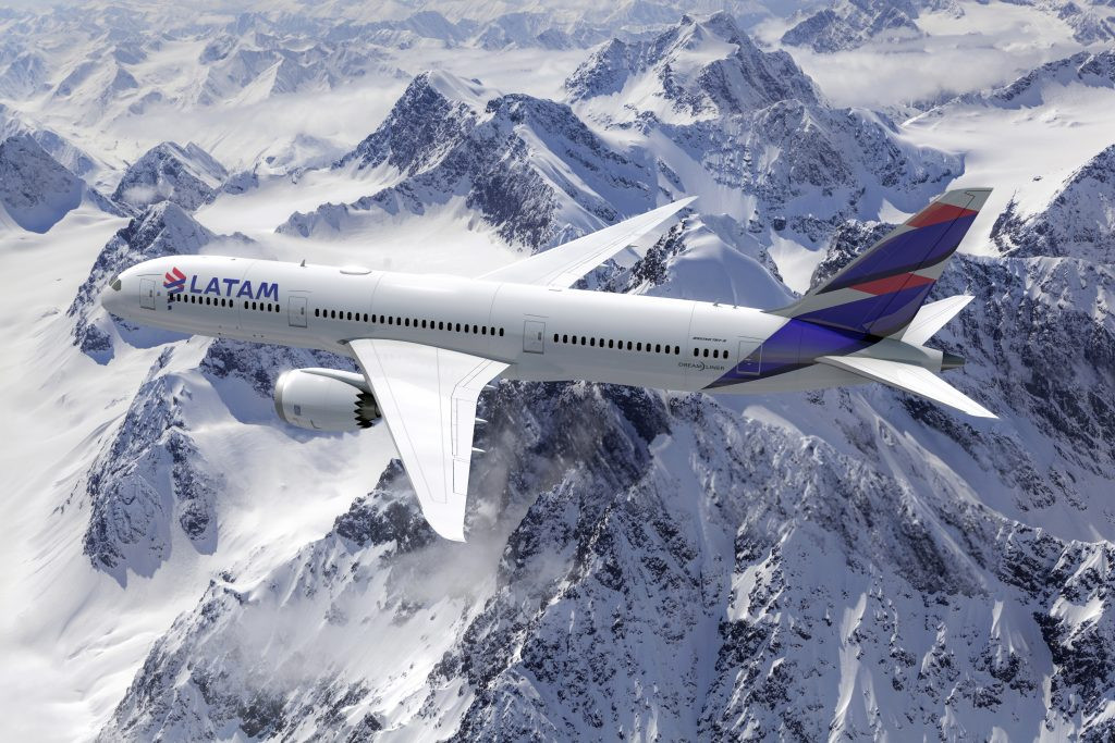 Hãng hàng không có trụ sở tại Santiago (Chile) LATAM Airlines Group xếp vị thứ 7 với 85,60% chuyến bay đúng giờ.