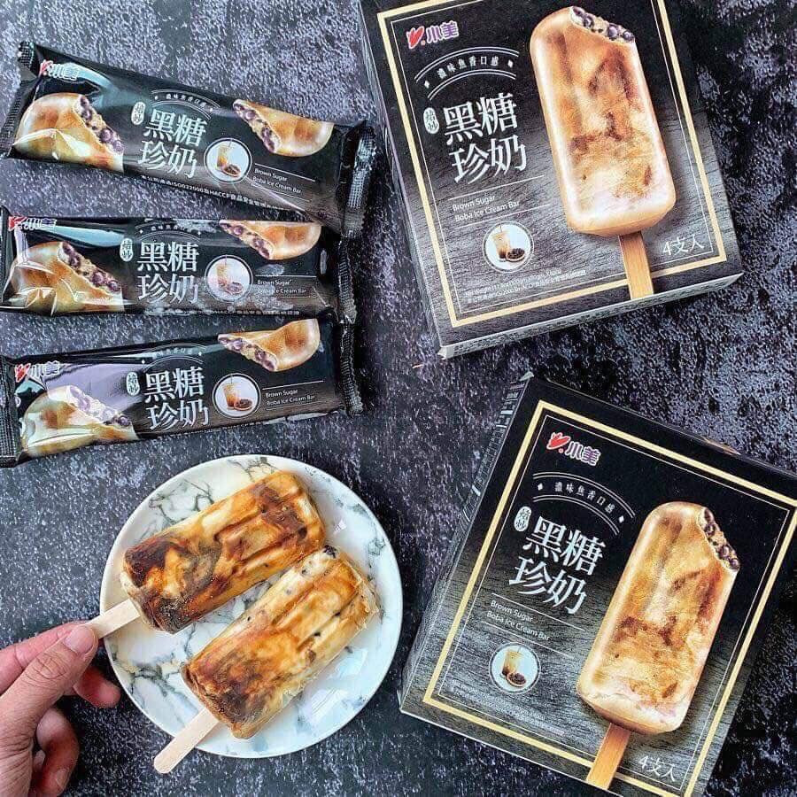 Nói về mức giá đỏ của kem Đài Loan, một số tiểu thương cho biết nguyên nhân là do nguồn hàng khan hiếm và phải vận chuyển qua đường hàng không. Ảnh: Facebook.