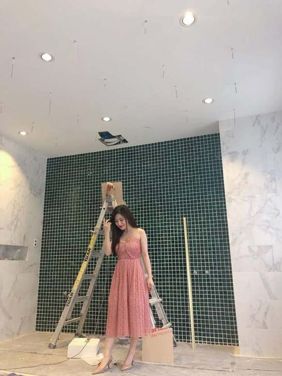 Đầu năm 2018, nữ ca sĩ tậu căn biệt thự 4 tầng nằm ở quận 2 ( TP HCM). Ảnh: Yan.