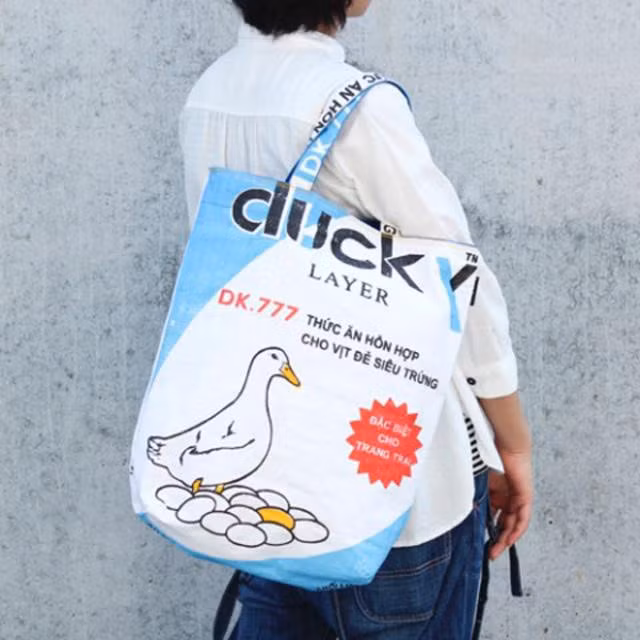 Tui xach “cam con co” co gia 800.000 dong o Nhat-Hinh-2