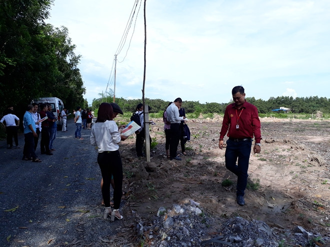 Tu treo bang ban dat tai Dong Nai khi chua duoc cap phep