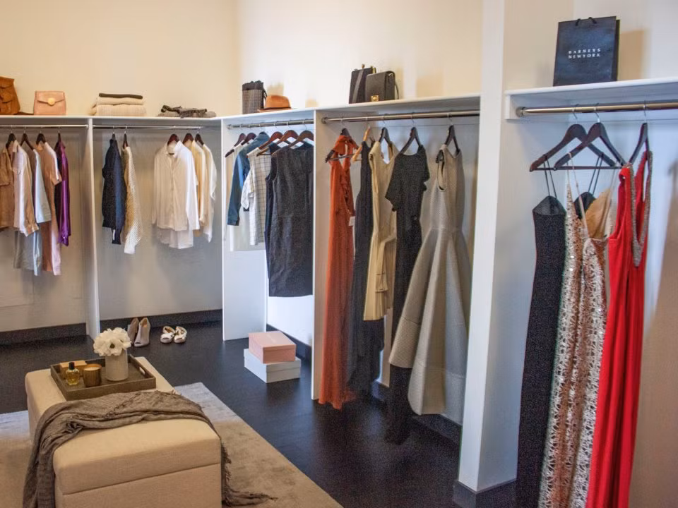 Phòng thay đồ rất rộng.