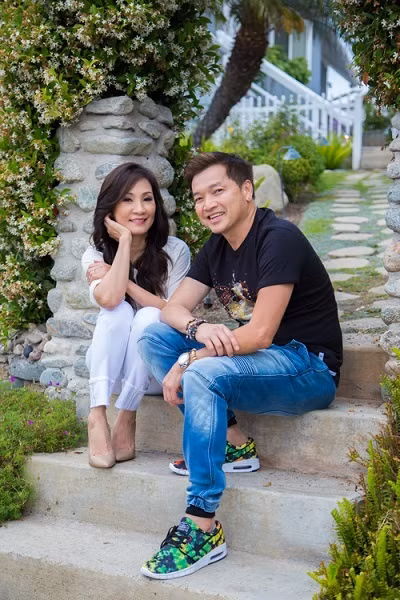 Biet thu o My day hoa, sang chanh tot cung cua Hong Dao - Quang Minh truoc ly hon