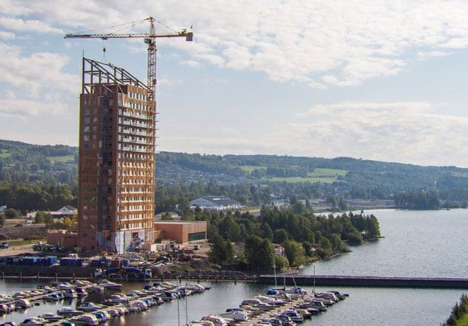 10 tầng dưới cùng của tòa nhà sử dụng gỗ Kerto LVL và sử dụng làm văn phòng, khách sạn. Ảnh: Industryeurope.