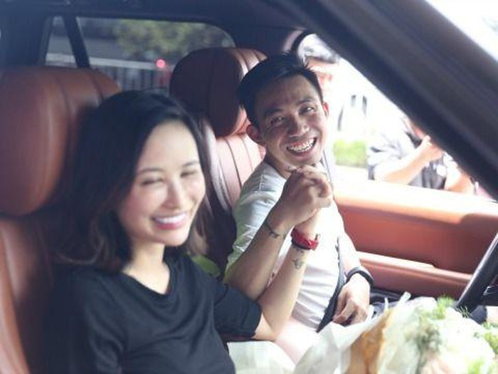 Mina Phạm chính là bóng hồng khiến đại gia ngành nhựa từng có ý định tự tử vì bỏ đi. Năm 2016, đại gia Minh Nhựa từng gây xôn xao khi quyết định nhịn ăn sau đó quyên sinh vì không tìm thấy vợ và các con.