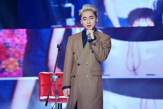 Nằm trong top những ngôi sao nổi đình đám của showbiz Việt, nam ca sĩ Sơn Tùng M-TP là cái tên luôn được các bầu show săn đón. Ảnh: Zing.