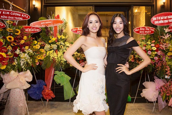 Đến tháng 10/2014, người đẹp tiếp tục khai trương một nhà hàng tại một trong những con phố nổi tiếng đắt đỏ nhất Sài thành.