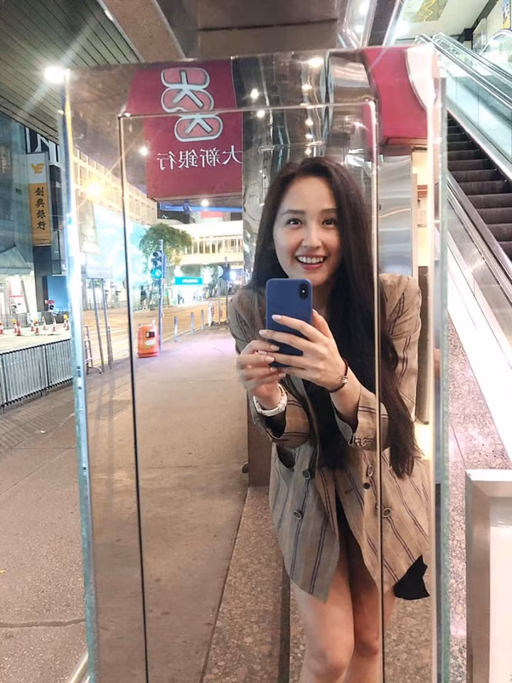 Bên cạnh đó, Mai Phương Thúy còn mở một công ty nhỏ, hoạt động kinh doanh đa ngành.