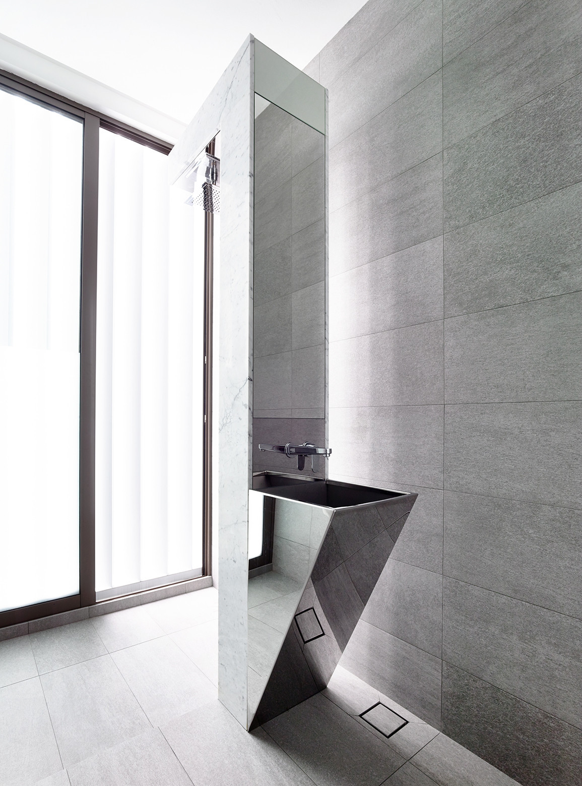 Nhờ vậy, mọi góc trong nhà đều lấy ánh sáng tự nhiên tối đa.