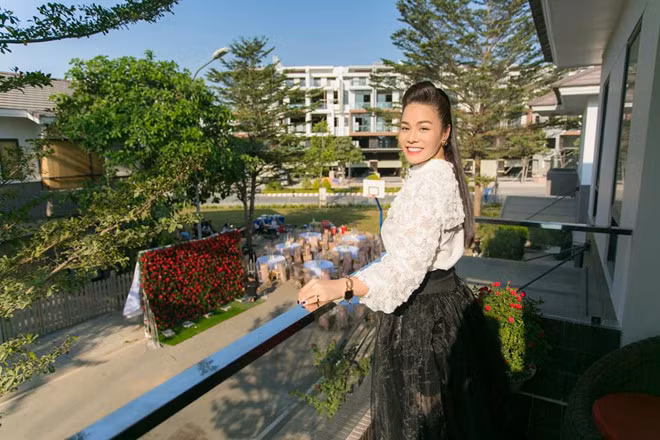 Theo đó, tối 14/7 ca sĩ Nhật Kim Anh trở về nhà riêng ở đường số 3A, khu dân cư Camelia, thuộc ấp 3A, xã Bình Hưng, huyện Bình Chánh thì phát hiện nhà bị đột nhập. Ảnh: Zing.