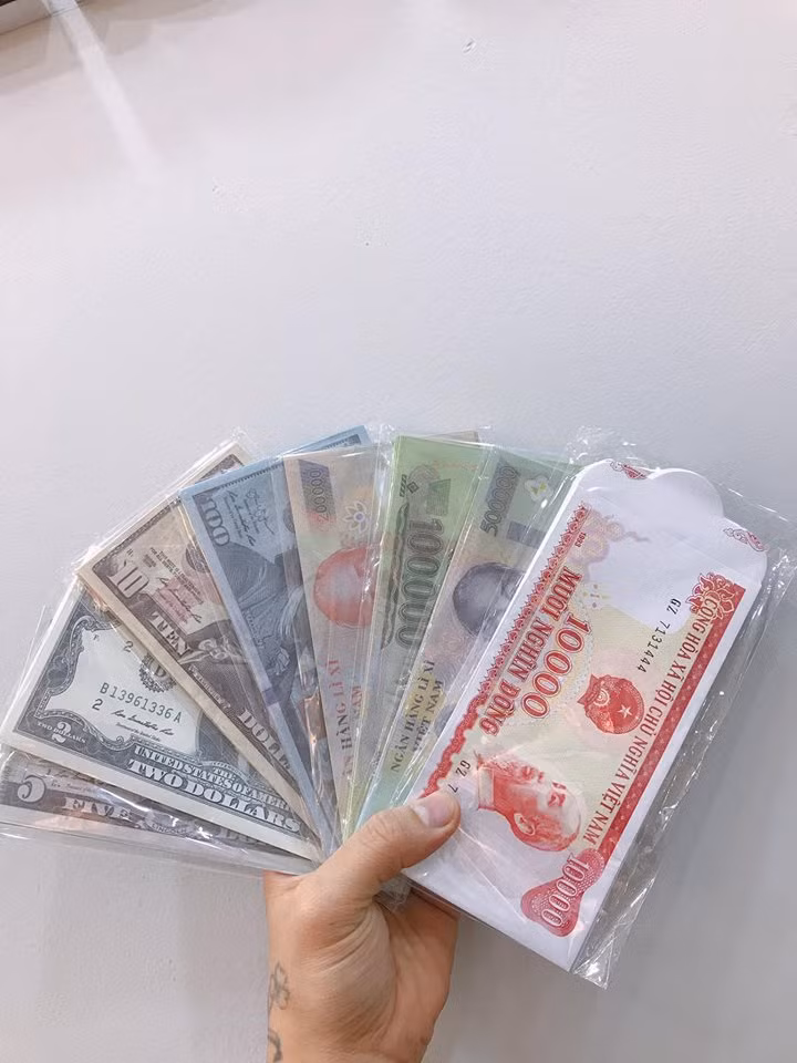 Mặt sau lại tượng trưng cho sự "thuận buồm xuôi gió". Ảnh: FB Linhh Trangg.