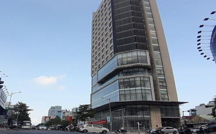 Ong lon Da Nang dem ‘dat vang’ di gop von, chuyen nhuong trai phep-Hinh-2