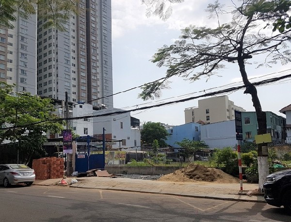 Ong lon Da Nang dem ‘dat vang’ di gop von, chuyen nhuong trai phep-Hinh-3