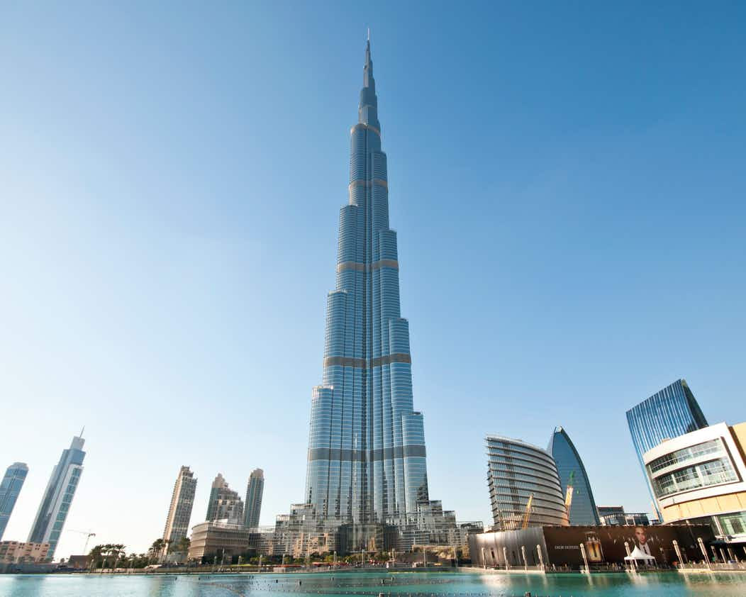 Tòa tháp Burj Khalifa (Dubai) được coi là biểu tượng kiến trúc độc đáo nhất thế giới với thiết kế hình chữ Y xoắn ốc. Nguồn ảnh: Architecturaldigest.