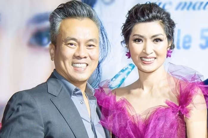 Bước ra khỏi cuộc hôn nhân đầu tiên với Quý Nguyễn - em trai Trizze Phương Trinh, nữ ca sĩ chung sống với doanh nhân Minh Quân từ năm 2015 và có chung một cô con gái. Ảnh: Bestie.