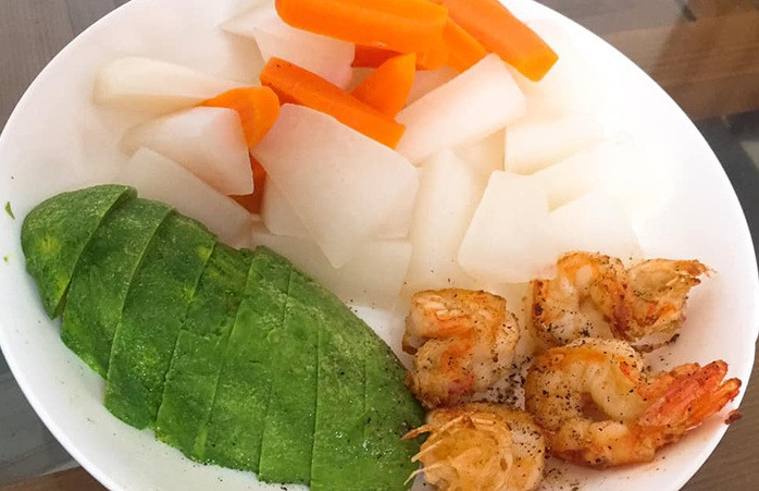 Thuc don sieu don gian voi day du thit ca van giam 4kg trong 3 tuan