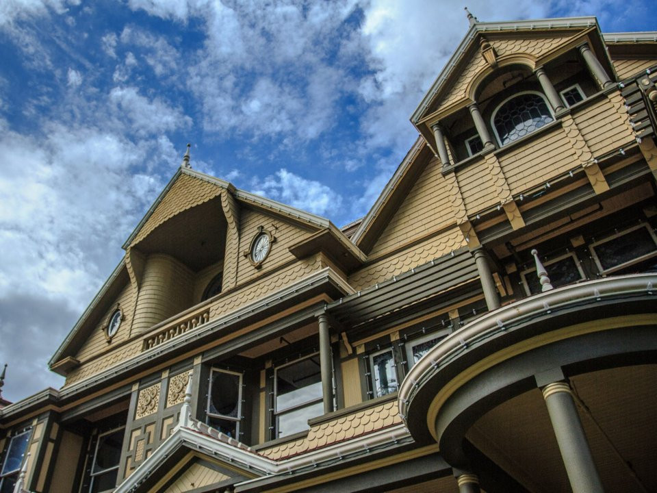 Dinh thự đã mở cửa cho du khách vào thăm kể từ năm 1923. .