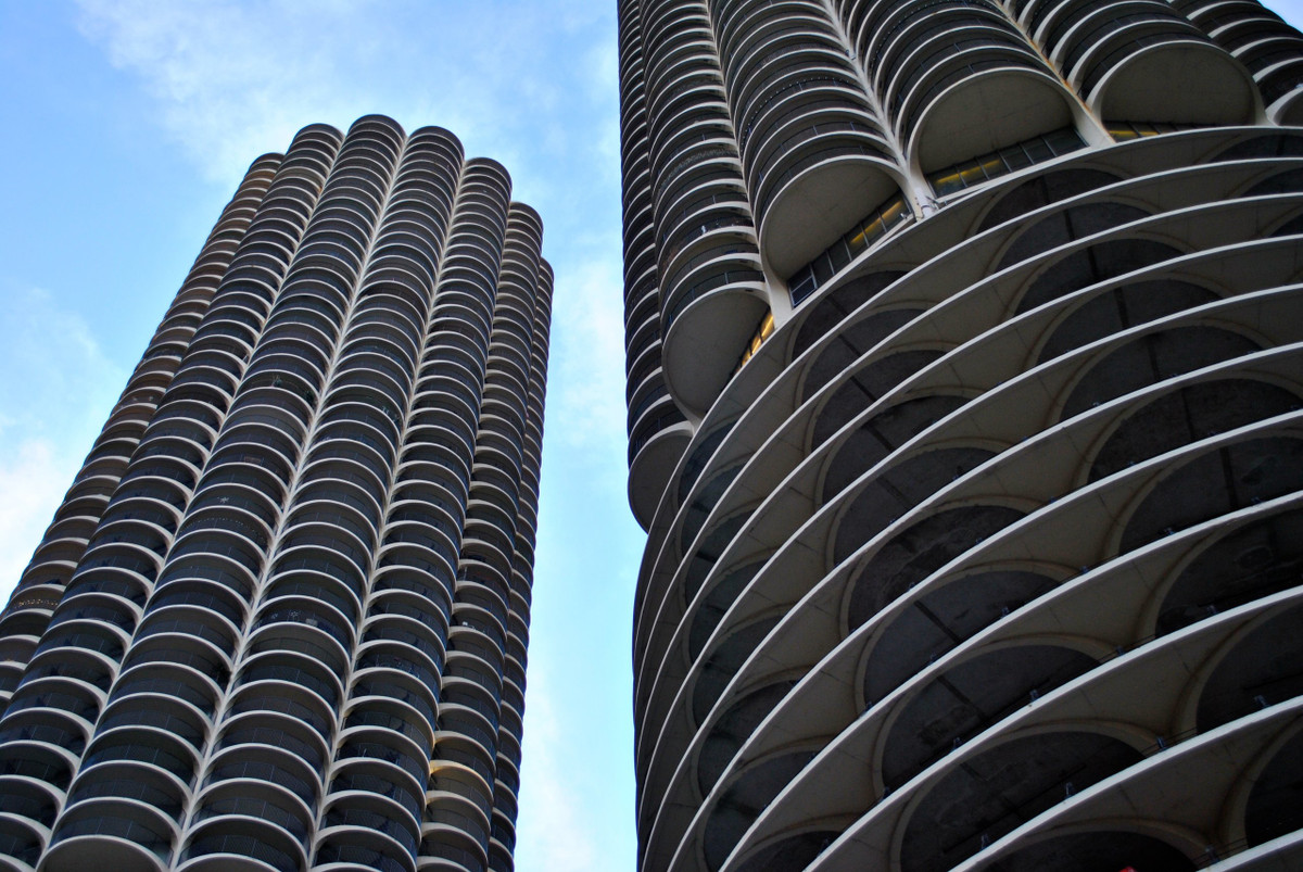 Tháp đôi Chicago’s Marina City được lấy cảm hứng từ bắp ngô - cây lương thực được trồng nhiều nhất ở địa phương.