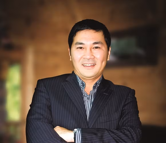 Từ năm 1992 - 1998, ông Nguyễn Hoài Nam từng làm Giám đốc Tài chính của 3C. Corporation. Sau đó, ông lần lượt chuyển sang làm Giám đốc tài chính của TTT Corporation và giữ vị trí Giám đốc của Viet Au Investment Co. Ảnh: Lao Động