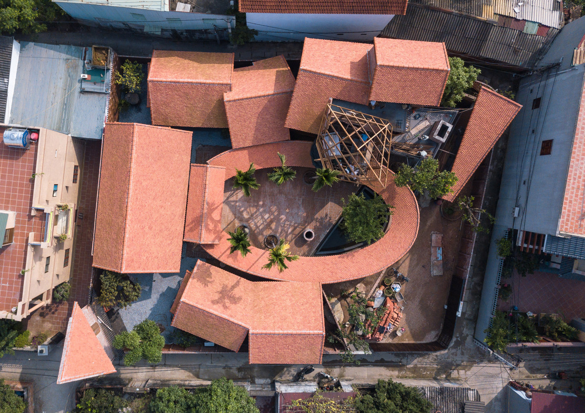 Ngày 25/03/2019, hội đồng Giải thưởng Kiến trúc Quốc gia 2018 đã công bố kết quả. Trong đó, Nhà ở Bắc Hồng (Đông Anh, Hà Nội) giành giải vàng kiến trúc 2018.