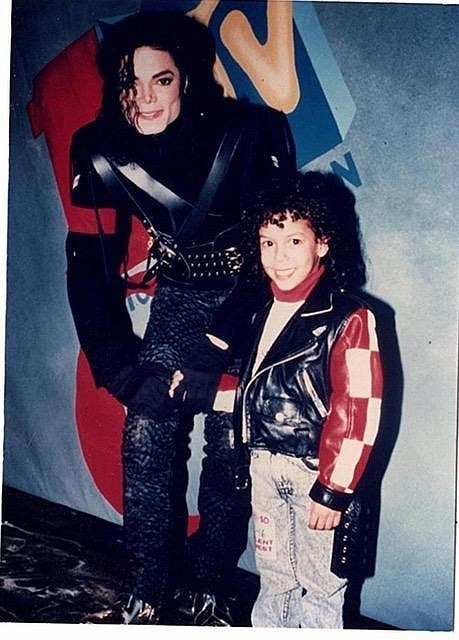 Mối quan hệ của ông hoàng nhạc Pop Michael Jackson với những đứa trẻ vẫn luôn là chủ để làm tốn nhiều giấy mực của giới báo chí.