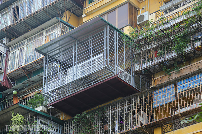 "Chuồng cọp" mới được dựng nên tại căn hộ số 511, hứa hẹn sẽ được chủ nhà sắm sửa để tạo thành một căn phòng tiện nghi.