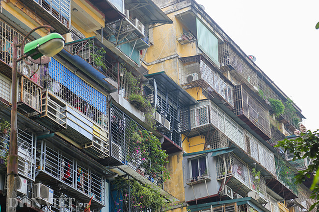 Hầu hết cư dân dựng chuồng cọp đều không nhận thức được rằng việc làm này gây ảnh hưởng lên kết cấu của cả tòa nhà, đồng thời tiềm ẩn nguy cơ mất an toàn PCCC khi chính những chiếc lồng họ dựng nên trở thành vật cản gây khó khăn cho lực lượng cứu hỏa trong trường hợp khẩn cấp.