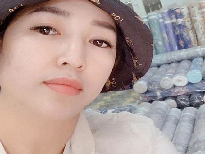 Nguoi dep lua dao hon 160 ti dong den trinh dien cong an