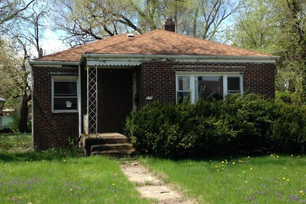 Thị trấn Gary (bang Indiana, Mỹ) có chương trình đặc biệt khi bán một số ít nhà với giá chỉ 1 USD. Ảnh: garyin.us.