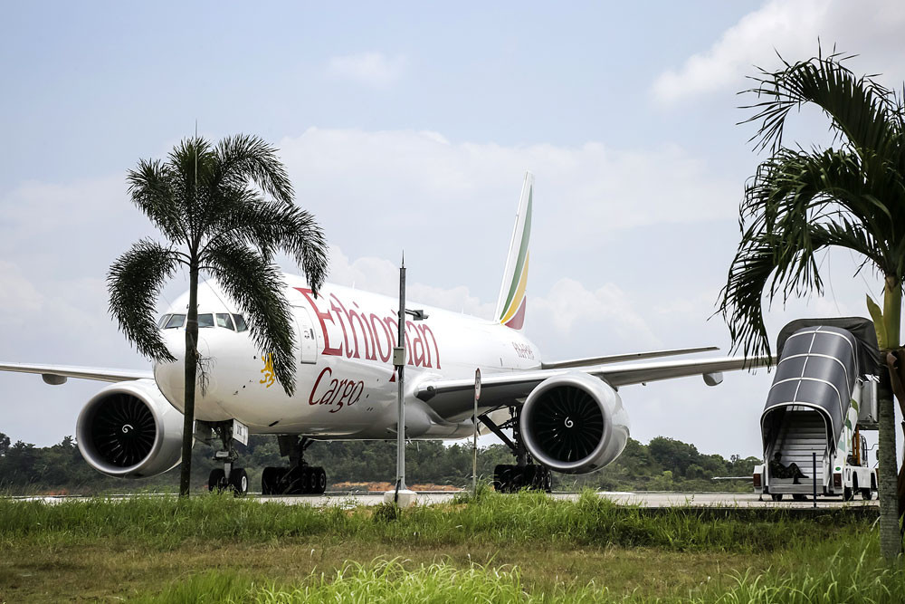 Ethiopian Airlines khai thác hơn 300 chuyến bay mỗi ngày từ sân bay quốc tế Bole. Ảnh: The Jakarta Post.