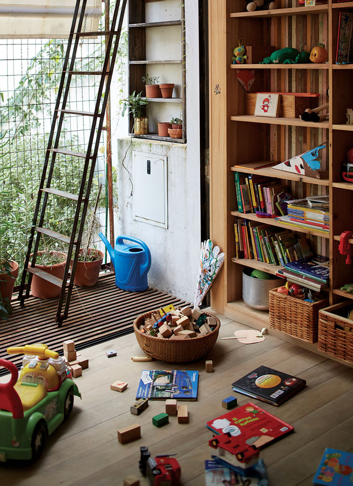 Không gian lưu trữ đồ chơi của bọn trẻ.