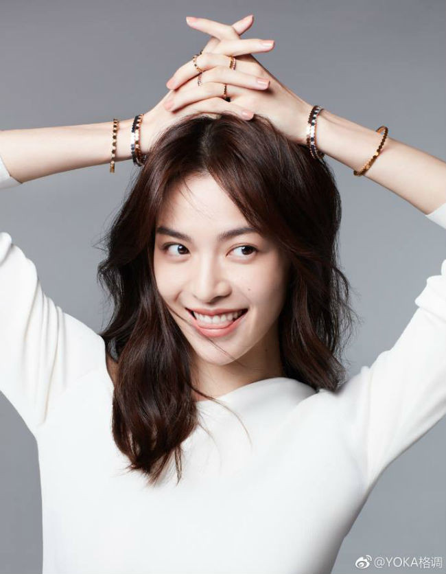 Đặc biệt là làn da đẹp không tỳ vết. Chung Sở Hy vẫn được mệnh danh là "nữ hoàng mặt mộc" của Cbiz.