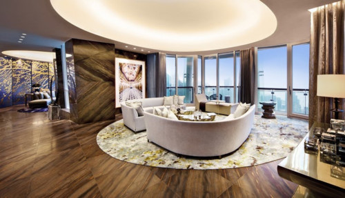 Năm 2015, Opus (Hong Kong) là căn hộ đắt nhất được bán ở châu Á với mức giá 66 triệu USD. Hòa mình vào khung cảnh thiên nhiên, Opus có kính bao phủ hầu hết bên ngoài. (Ảnh: Therichest).