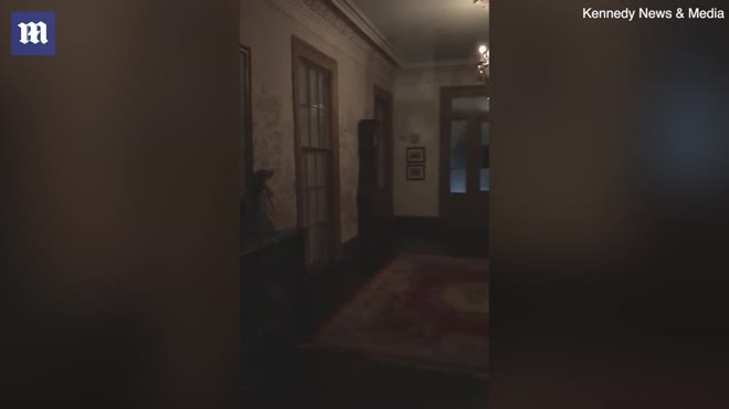 Rung minh video quay ban dem trong ngoi nha “ma am” o My