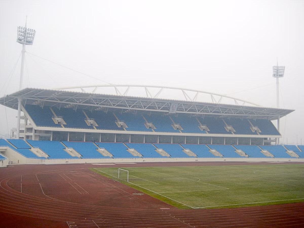 Chi phí xây dựng sân Mỹ Đình là gần 53 triệu USD (khoảng 1.229 tỷ đồng), sức chứa 40.000 chỗ ngồi và là sân vận động hiện đại nhất Việt Nam hiện nay. Ảnh: Wiki.