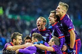 Gần đây, Austria Wien muốn mua mua Đoàn văn Hậu với giá 18 tỷ đồng, song Hà Nội FC đang yêu cầu con số 1 triệu Euro (hơn 26 tỷ đồng).