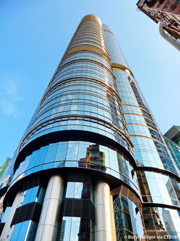 Trong khi đó, Savills cũng đặt ra mức giá 3,1 tỷ USD cho tháp văn phòng Langham Place Office tại quận Mong Kok (Hong Kong). Ảnh: The Skyscraper Center.
