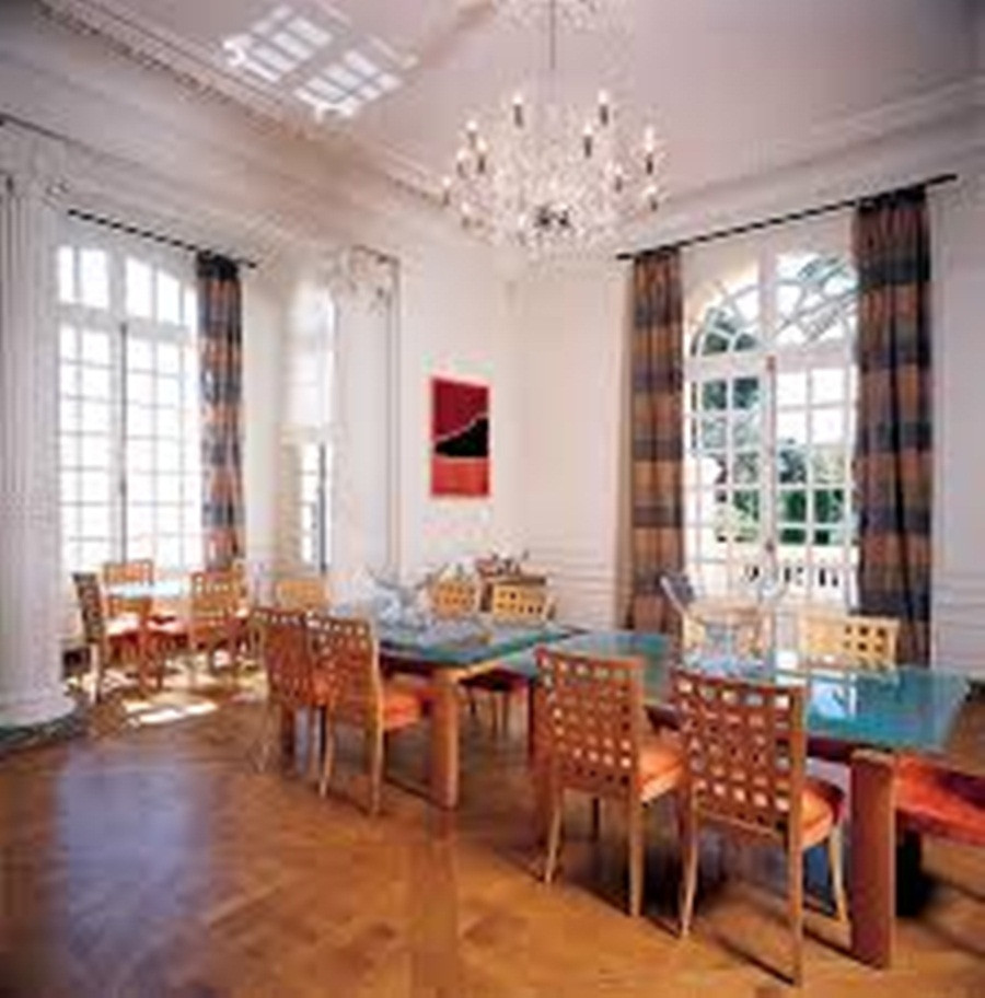 Tuy nhiên, ngôi nhà đã được bán vào những năm 90. Ảnh: Dezeen.