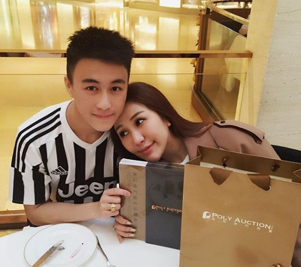 Thiếu gia Mario Ho cũng thường xuyên xuất hiện trên tài khoản Instagram The rich kids of Hong Kong.