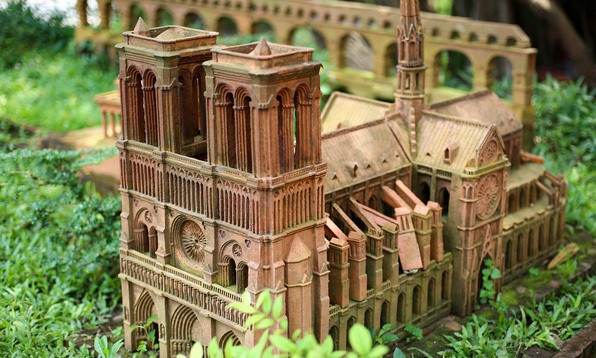 Đây cũng là một trong những công trình đầu tiên thời Trung cổ được xây dựng với kỹ thuật sử dụng các trụ chống. Ảnh: Tổ quốc.