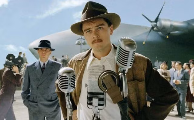 Là một tỷ phú thuộc thế hệ trước nhưng độ chơi “ngông” của Howard Hughes vẫn không hề kém cạnh các đại gia của thế kỷ 21.