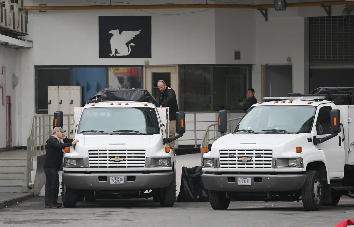 Nu mat vu tat bat don Tong thong Trump o Ha Noi-Hinh-4