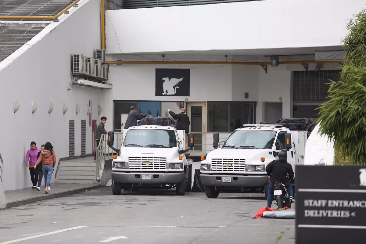 Nu mat vu tat bat don Tong thong Trump o Ha Noi-Hinh-3