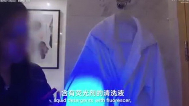 Trang SCMP ngày 7/9/2017 đưa tin Better Choice, Better Life” (BCBL), một tổ chức bảo vệ quyền lợi người tiêu dùng đã khiếu nại về vệ sinh kém ở vài khách sạn cao cấp trong thành phố Bắc Kinh. Ảnh: SCMP.